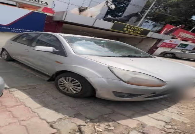 https://images10.gaadi.com/usedcar_image/4576737/original/8515b25b-0b01-4fca-a971-e875e5360011.?imwidth=6401