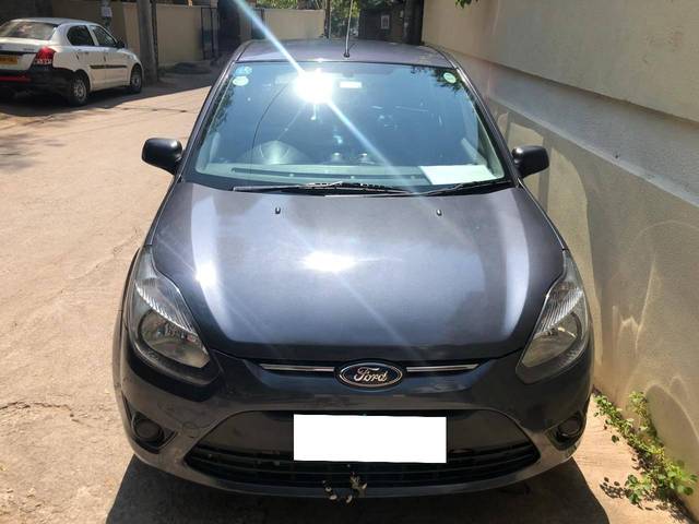 https://images10.gaadi.com/usedcar_image/4576762/original/processed_251d2a6d-dee4-4748-8781-65d5fe41099b.jpg?imwidth=6402