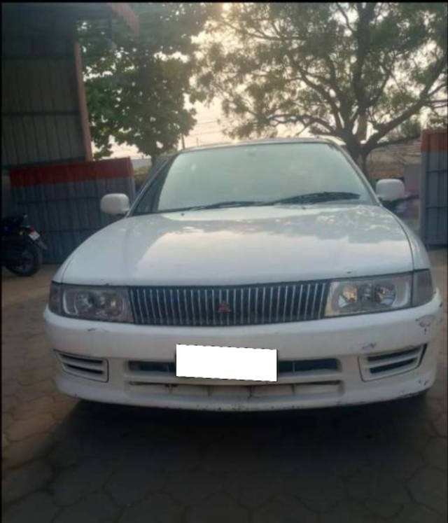 https://images10.gaadi.com/usedcar_image/4576767/original/processed_cea32ff5-b2cb-43ea-9f6f-10f8b43ec0f5.png?imwidth=6400