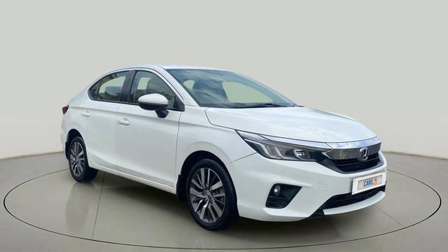 https://images10.gaadi.com/usedcar_image/4576781/original/b721ddbdecb78c12d44d4dee1aae4219.jpg?imwidth=6400