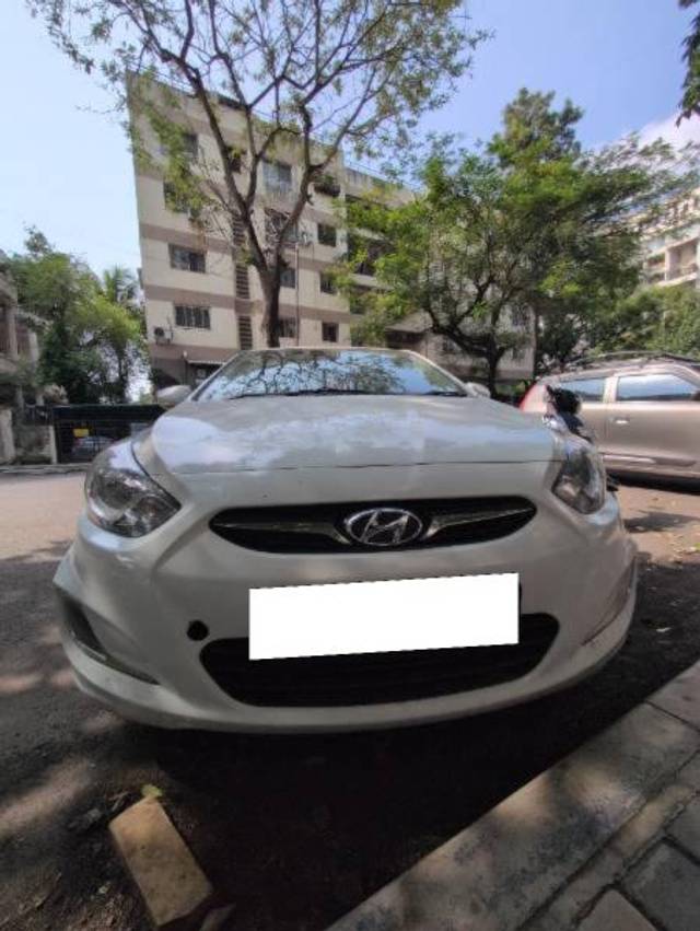 https://images10.gaadi.com/usedcar_image/4576783/original/processed_c1d21b54-c790-4c36-abe4-146fc426d936.jpg?imwidth=6400