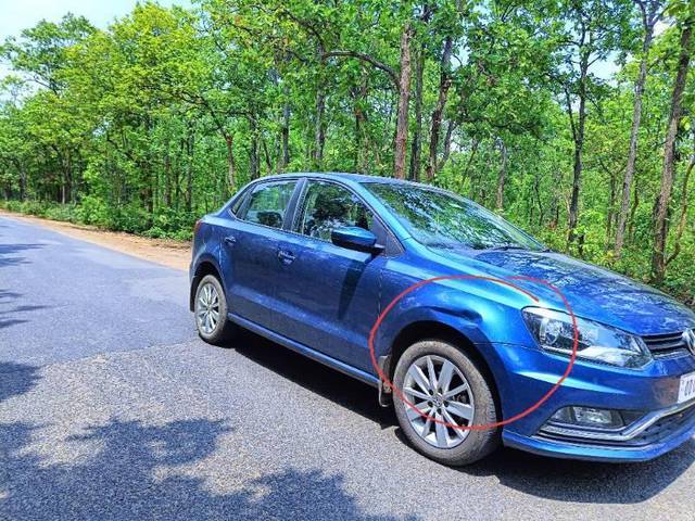 https://images10.gaadi.com/usedcar_image/4576791/original/processed_93e176b3-ec7f-44ec-917d-998aa5e65e20.jpg?imwidth=6400