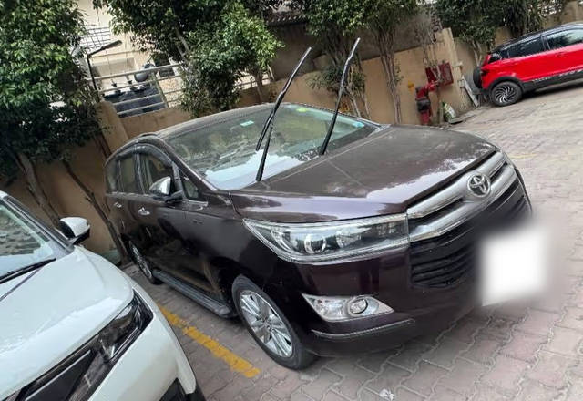 https://images10.gaadi.com/usedcar_image/4576801/original/7ac33ba8-9cbe-4a12-ab01-e8c5922cf762.?imwidth=6400