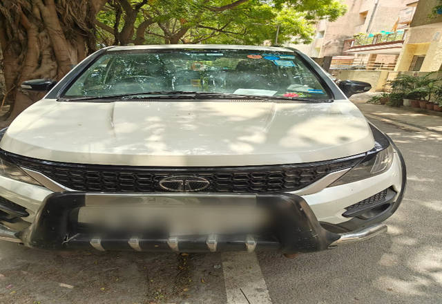 https://images10.gaadi.com/usedcar_image/4576811/original/fce20886-2d94-49ad-97d4-3678d4df3ddd.?imwidth=6400