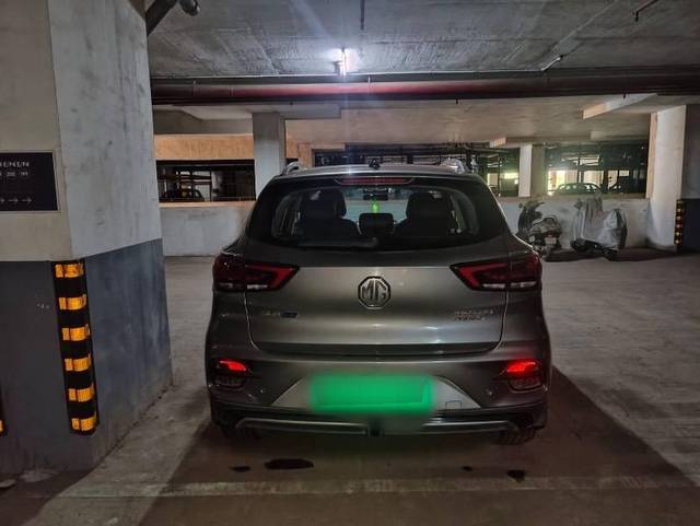 https://images10.gaadi.com/usedcar_image/4576878/original/processed_cdc265b0-0c13-4165-9cfb-f05bfc6b2d52.jpeg?imwidth=6401