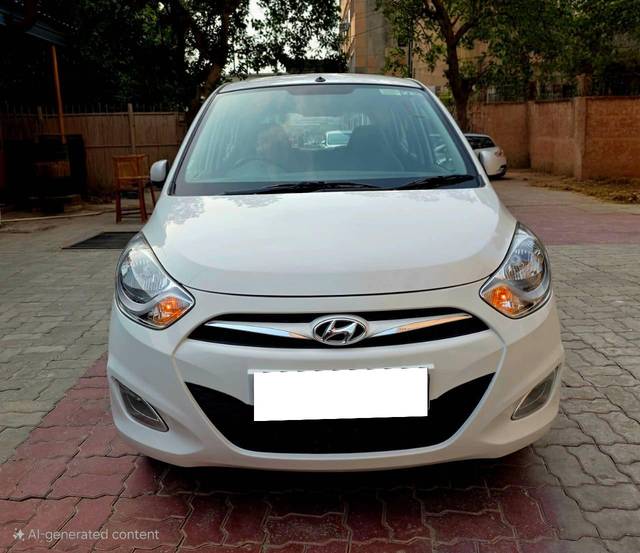 https://images10.gaadi.com/usedcar_image/4576889/original/processed_6285ddd25eebfa03a3e4661b68c29537.jpg?imwidth=6400