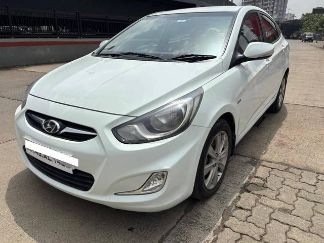 https://images10.gaadi.com/usedcar_image/4576891/original/processed_d23de273eb08fdd87d0f26826f5b5bfc.jpeg?imwidth=6400
