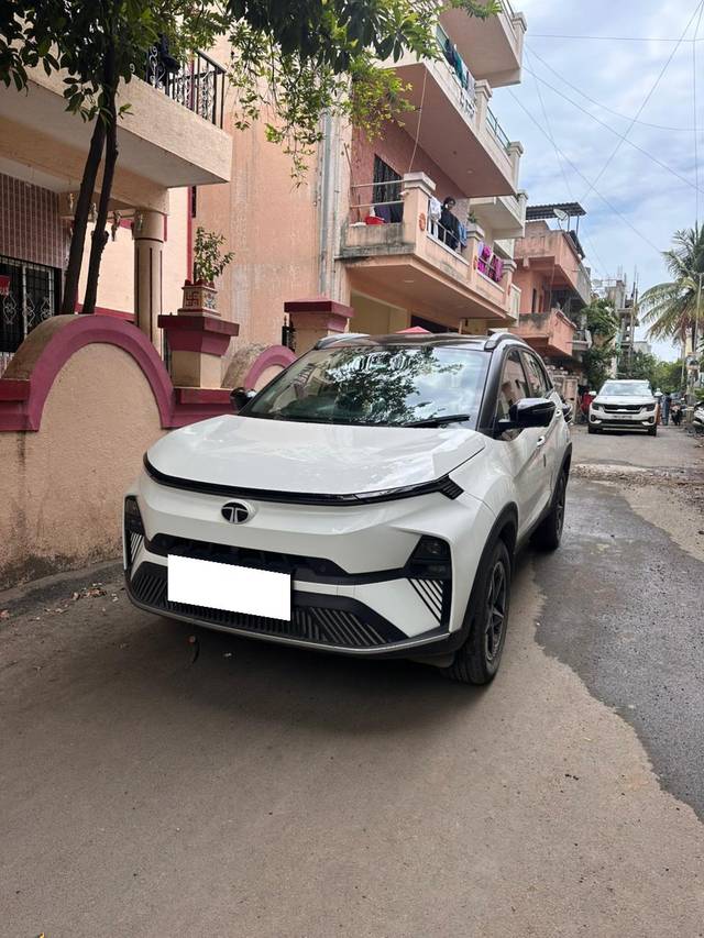 https://images10.gaadi.com/usedcar_image/4576892/original/processed_3a5710aa-33ed-48c7-a8ca-b6b7bcfb4ce7.jpg?imwidth=6400