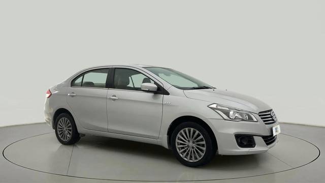 https://images10.gaadi.com/usedcar_image/4576915/original/ea2696f7530f2d544c88eb454c14500d.jpg?imwidth=6400