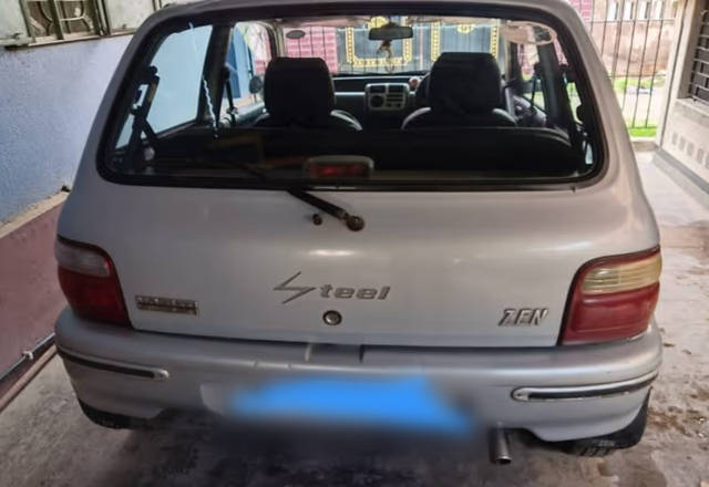 https://images10.gaadi.com/usedcar_image/4576918/original/4b869bcd-c2f4-403f-a8cc-6bf91cc075da.?imwidth=6400
