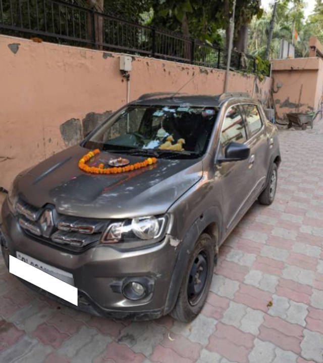 https://images10.gaadi.com/usedcar_image/4576935/original/processed_9921abae-f506-4464-a8cd-8e4bd6314b9f.png?imwidth=6400