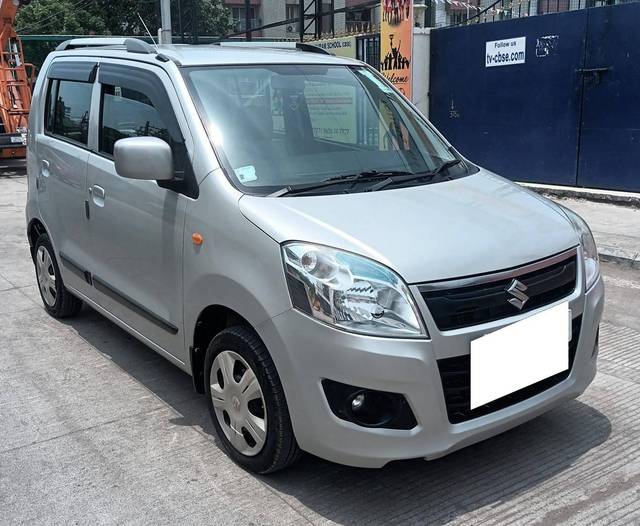 https://images10.gaadi.com/usedcar_image/4576967/original/processed_2a5604a6-493b-4181-ac16-a9811c649fd8.jpg?imwidth=6400