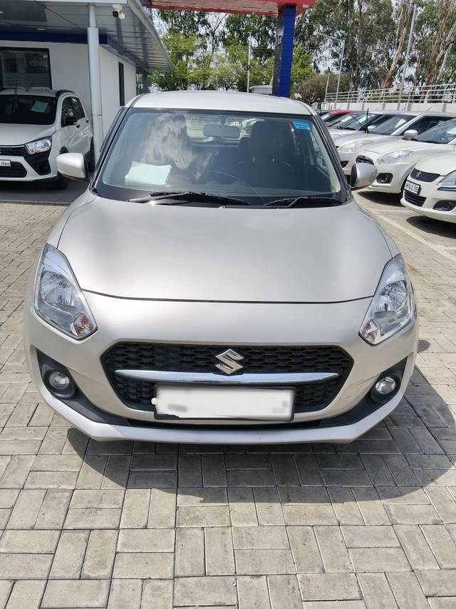 https://images10.gaadi.com/usedcar_image/4576968/original/processed_ac4e80bcaa80947df099e36a7b2e4b1f.jpeg?imwidth=6400