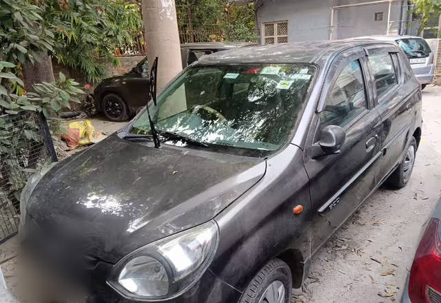 https://images10.gaadi.com/usedcar_image/4577002/original/2aac6e61-a6eb-4125-8f4b-afa4d9b4a955.?imwidth=6400