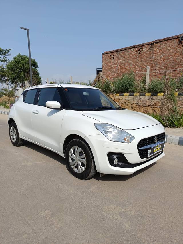 https://images10.gaadi.com/usedcar_image/4577010/original/processed_d44e8e016bdddbad1b5d0bf258b8fb35.jpg?imwidth=6400