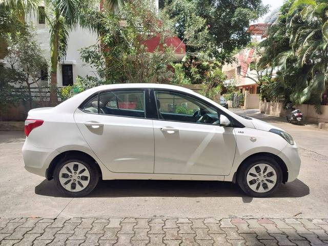 https://images10.gaadi.com/usedcar_image/4577035/original/processed_651490ef8298c859e32d9ef5b7f1a17e.jpg?imwidth=6401