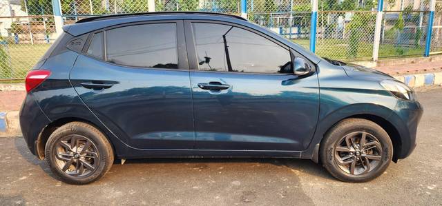https://images10.gaadi.com/usedcar_image/4577040/original/processed_133237c00da328a80e27a7f899528bba.jpg?imwidth=6402