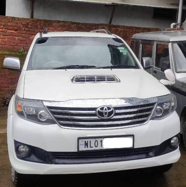 https://images10.gaadi.com/usedcar_image/4577059/original/processed_750ba66b-98be-4ffc-92e3-96aeff884c5e.jpg?imwidth=6400
