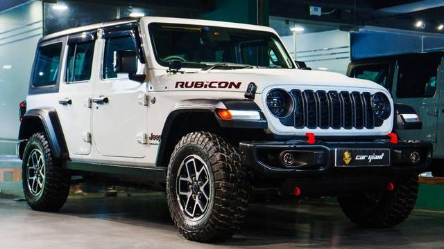 https://images10.gaadi.com/usedcar_image/4577067/original/processed_8ec6f8fd1ad9cd2a29d1184d555b304b.jpeg?imwidth=6400