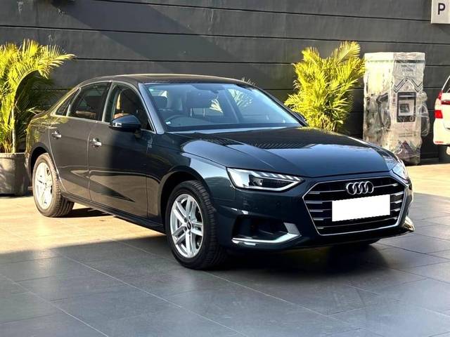 https://images10.gaadi.com/usedcar_image/4577074/original/processed_fd55d3a6b30de51d5958c67427adfb54.jpg?imwidth=6400