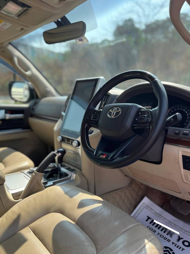 https://images10.gaadi.com/usedcar_image/4577077/original/processed_fddc10c3d68b20116ae2b3647f87a87e.jpeg?imwidth=6400