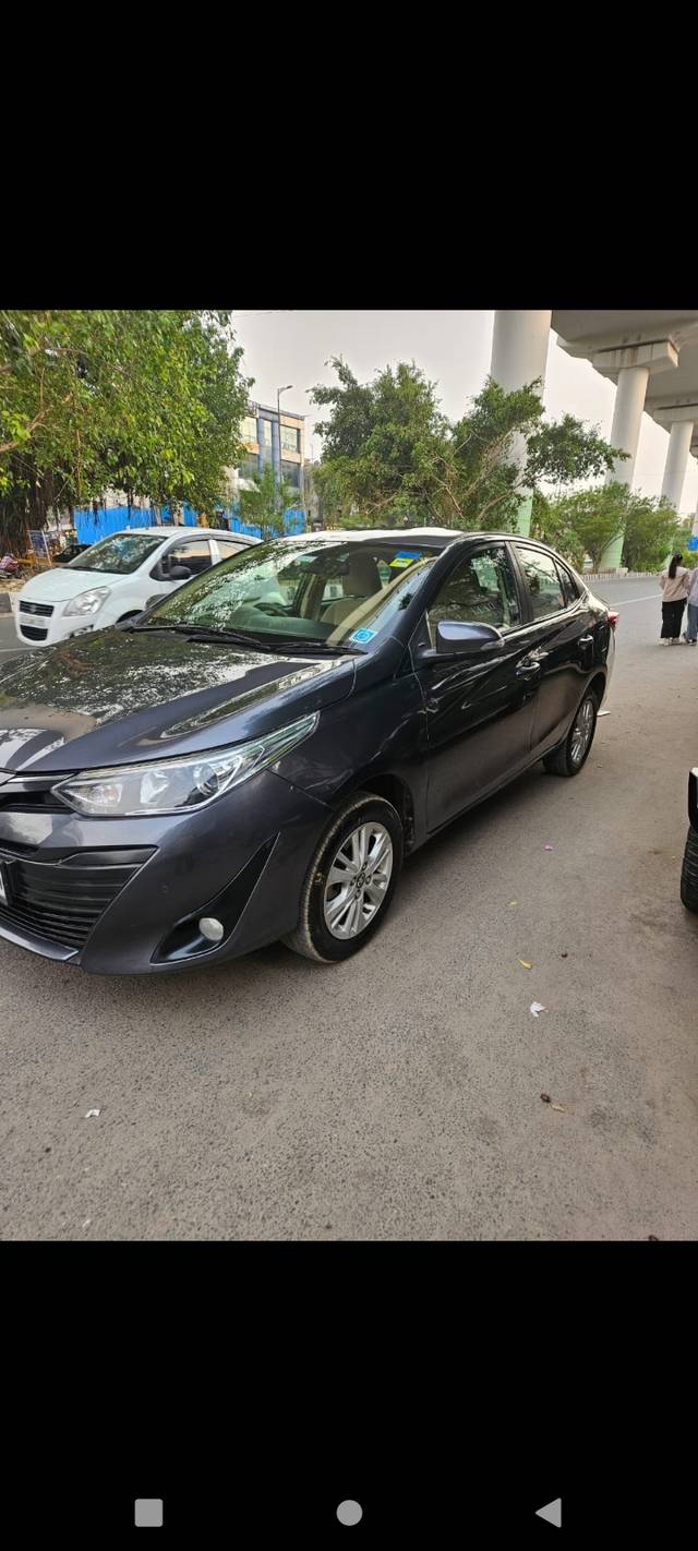 https://images10.gaadi.com/usedcar_image/4577079/original/dfda91a4b3331ed7e93c63edf9606942.jpg?imwidth=6400