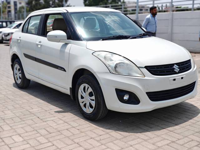 https://images10.gaadi.com/usedcar_image/4577141/original/processed_1dc158d5aa4ba743395ed30d71c5e534.jpg?imwidth=6400
