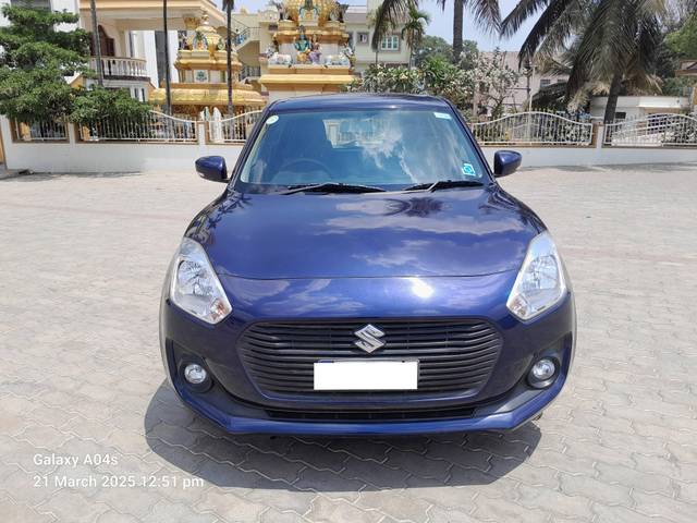 https://images10.gaadi.com/usedcar_image/4577144/original/processed_b03f6477-4a53-4102-9b31-a3777d52e27f.jpg?imwidth=6400