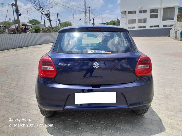https://images10.gaadi.com/usedcar_image/4577144/original/processed_bb3ea51d-7bbe-41bd-84f6-446c976013e3.jpg?imwidth=6402