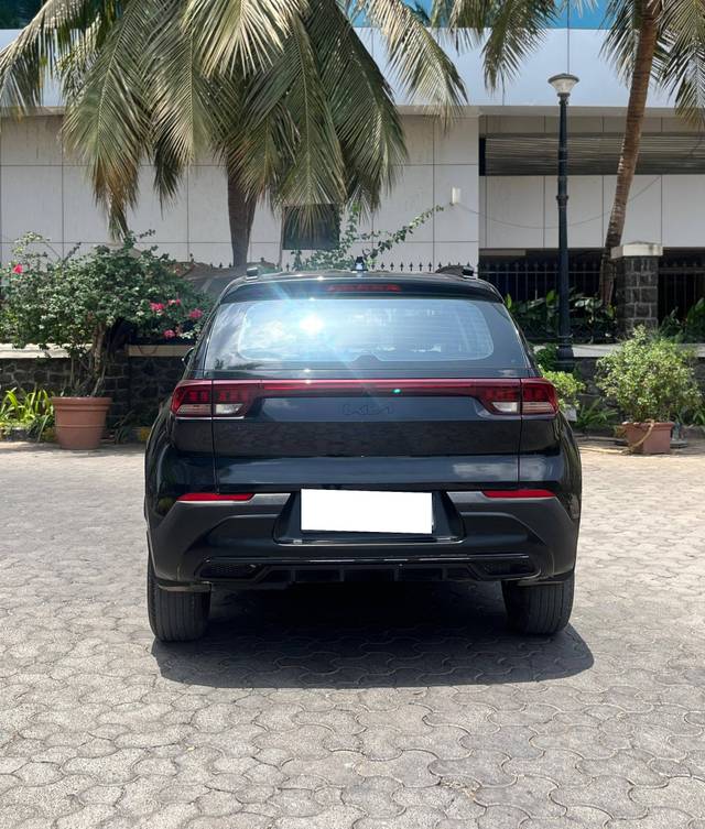 https://images10.gaadi.com/usedcar_image/4577147/original/processed_e42c7aab18cbf6d13b5a6e39e89d5a07.jpeg?imwidth=6401