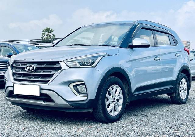 https://images10.gaadi.com/usedcar_image/4577165/original/processed_d03f1b204c50930fcf2dcff27e3edd0d.jpg?imwidth=6402