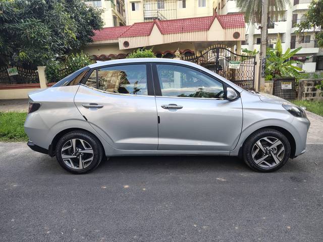 https://images10.gaadi.com/usedcar_image/4577177/original/processed_36119c865ebd21c4848da71a408c5d04.jpg?imwidth=6401