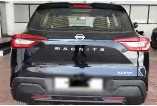 https://images10.gaadi.com/usedcar_image/4577184/original/dbf1b07c-9f70-437e-8ef6-61da6d02d9df.png?imwidth=6401