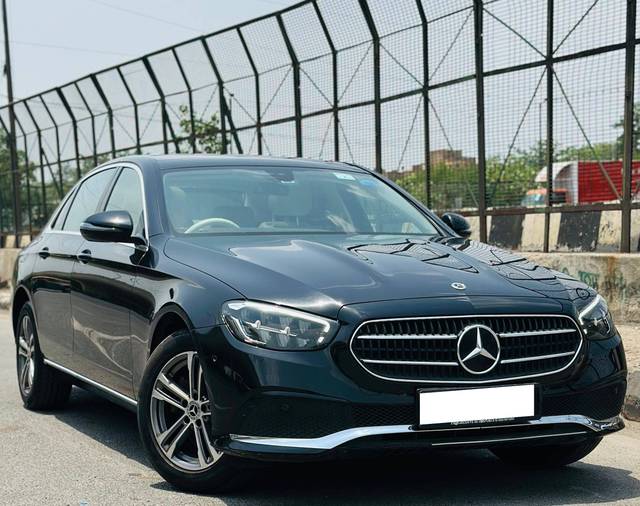 https://images10.gaadi.com/usedcar_image/4577186/original/processed_2d586bbb065b9acbd10e6d0231daaba6.jpg?imwidth=6400