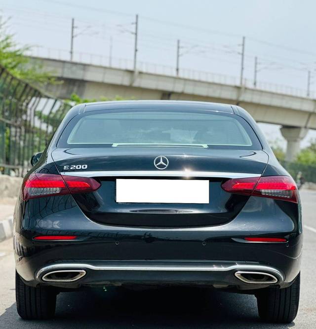 https://images10.gaadi.com/usedcar_image/4577186/original/processed_6274d38f6b6f44faa469e65197fa56e9.jpg?imwidth=6401