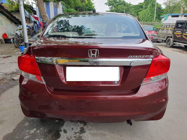 https://images10.gaadi.com/usedcar_image/4577192/original/processed_50123a03191fd5965a08a687e4b25f19.jpg?imwidth=6401