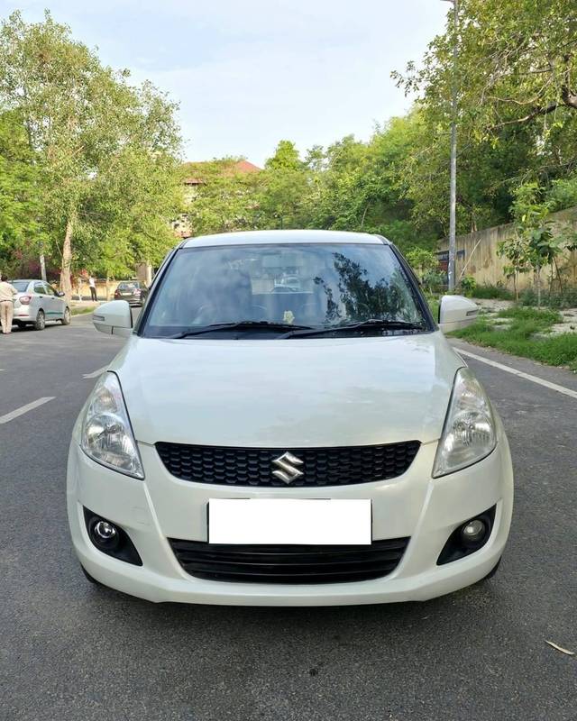 https://images10.gaadi.com/usedcar_image/4577198/original/processed_76c9949767d623c8230c41d1fab3fdcb.jpg?imwidth=6400