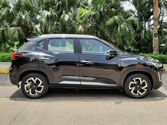 https://images10.gaadi.com/usedcar_image/4577207/original/processed_04ee623f903538487ffcf167a55756e3.jpg?imwidth=6401