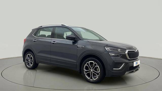 https://images10.gaadi.com/usedcar_image/4577279/original/7d207650ffd2232d13f1ca929d1fe177.jpg?imwidth=6400