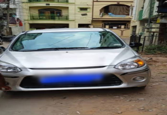 https://images10.gaadi.com/usedcar_image/4577284/original/8fe60cd5-b83a-411f-adfa-02ce1d6a22a5.?imwidth=6400