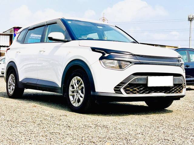 https://images10.gaadi.com/usedcar_image/4577298/original/processed_e064f3d4d7c5eafbfc16cedc2ffaa3a1.jpg?imwidth=6400