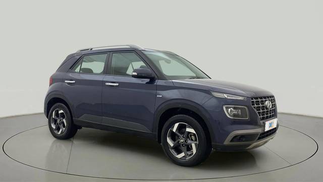 https://images10.gaadi.com/usedcar_image/4577311/original/d90d22908b9b2b843e7c8d2f418776c8.jpg?imwidth=6400