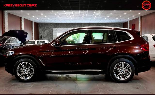https://images10.gaadi.com/usedcar_image/4577329/original/processed_ea534a61d53eda98bc75044a0f9bb061.jpg?imwidth=6402