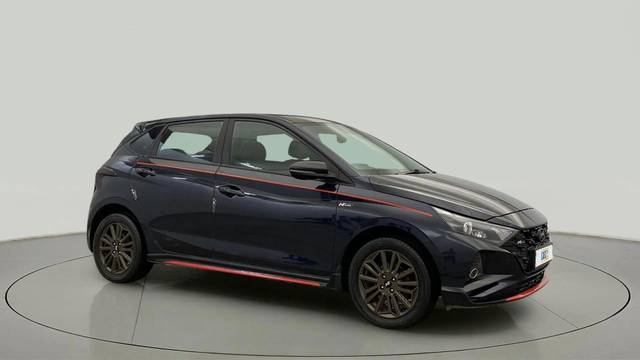 https://images10.gaadi.com/usedcar_image/4577336/original/cbe916c249fbc2f5b6ba69a900baffbe.jpg?imwidth=6400