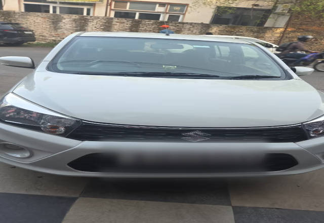 https://images10.gaadi.com/usedcar_image/4577369/original/da84e469-c0ab-42e6-86a4-29b5f2833a5b.?imwidth=6400