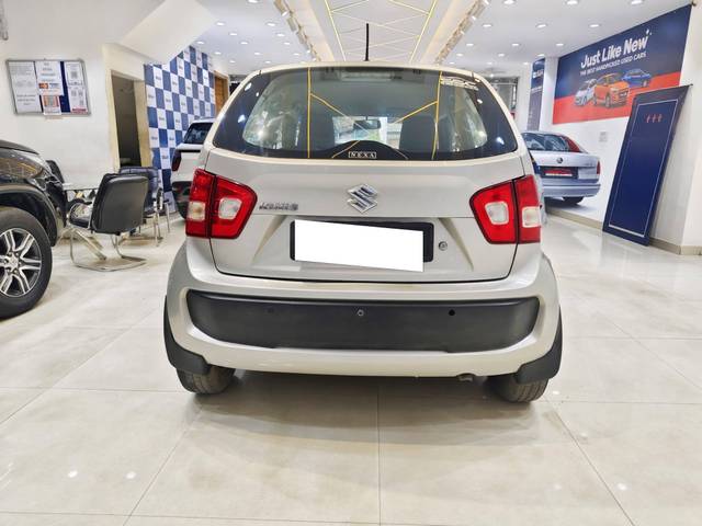 https://images10.gaadi.com/usedcar_image/4577399/original/processed_7087e7c484c1814184ac318c72a30ab9.jpg?imwidth=6402