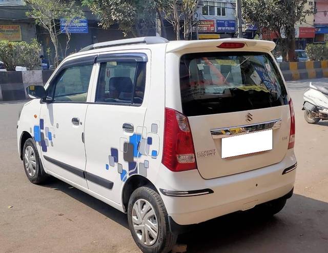 https://images10.gaadi.com/usedcar_image/4577404/original/processed_67f3bd015e3c1b5fa896c7cbf2d661a3.jpg?imwidth=6402