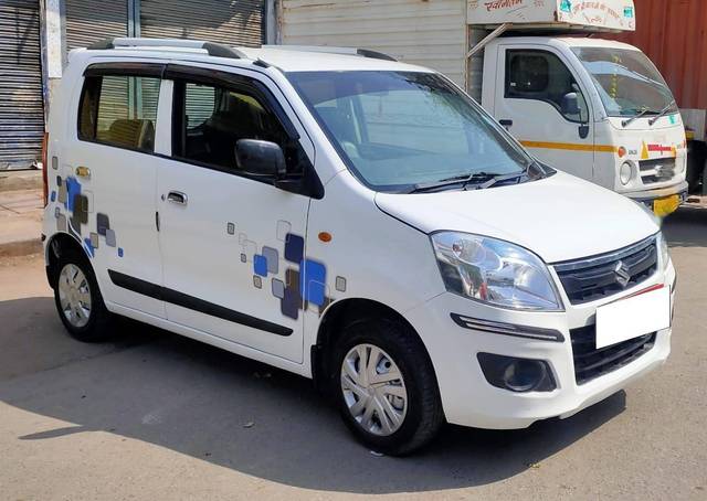 https://images10.gaadi.com/usedcar_image/4577404/original/processed_87990849ba332d3c03328833d7ff8a20.jpg?imwidth=6400