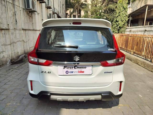 https://images10.gaadi.com/usedcar_image/4577415/original/processed_91d92eb28083f1870f17068bf3fc9991.jpeg?imwidth=6402