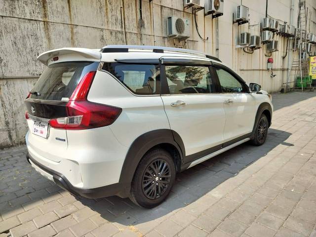https://images10.gaadi.com/usedcar_image/4577415/original/processed_ca557359d52aba14e58144074797742b.jpeg?imwidth=6401